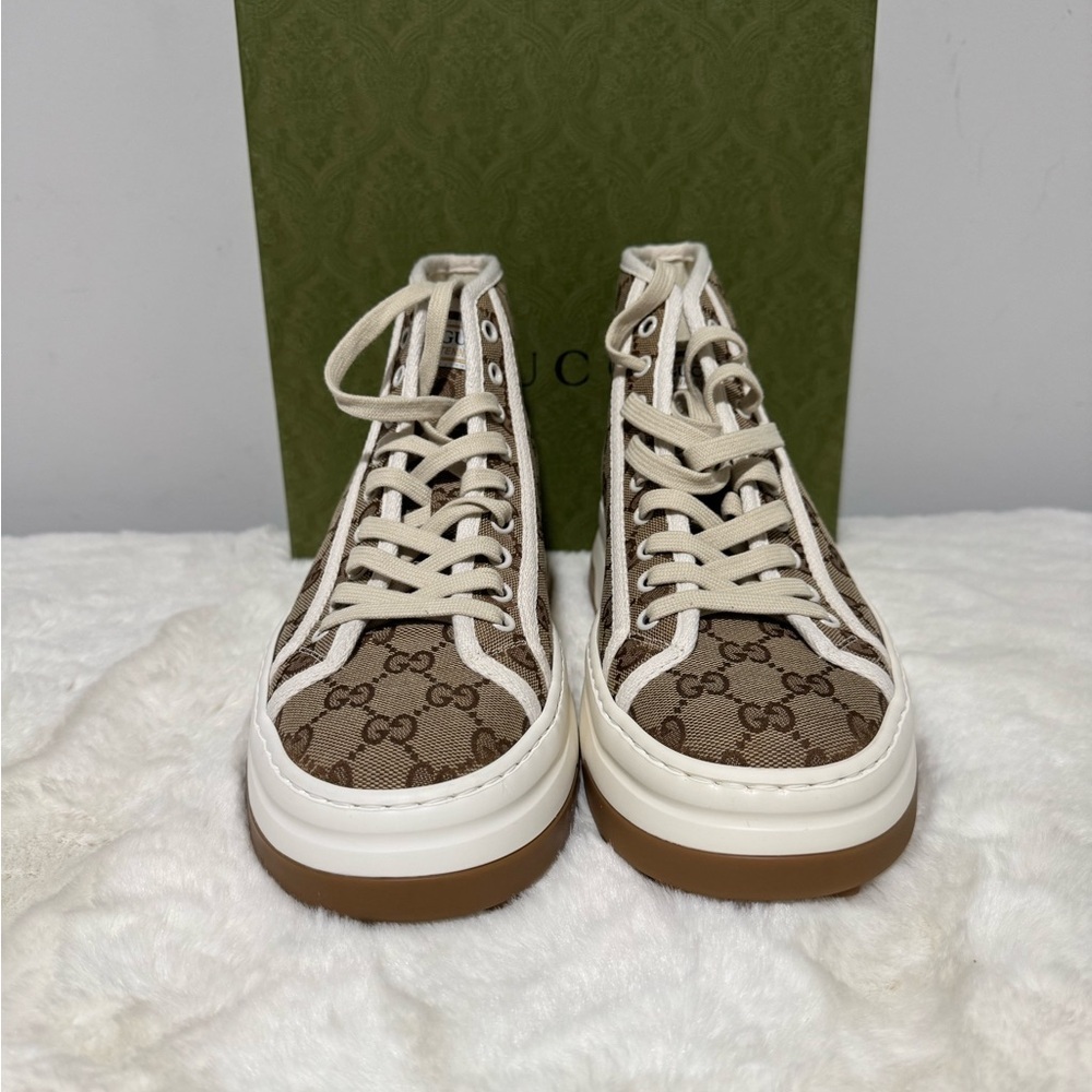 Gucci Beige and White Logo High-Tops - Picture 4 of 6